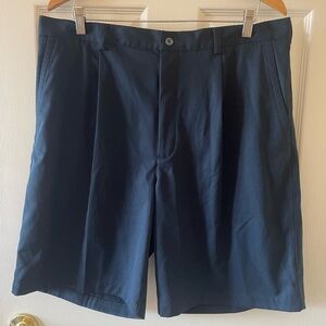 Nike golf shorts • Men’s size 38